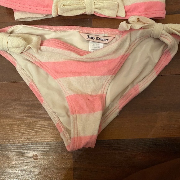 Doesn’t fit me anymore. - Picture 2 of 7